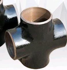 Instalación de tuberías de pintura negra cruzada de acero inconsútil pura de carbono de Astm A105 SCH 40