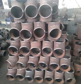 Tubo de acero al carbono ANSI A 106 Tubos de conexión en T Pure Seamless